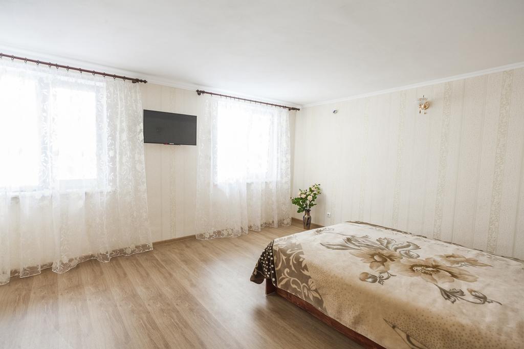 Apartment On Zhukovskogo Одеса Екстер'єр фото