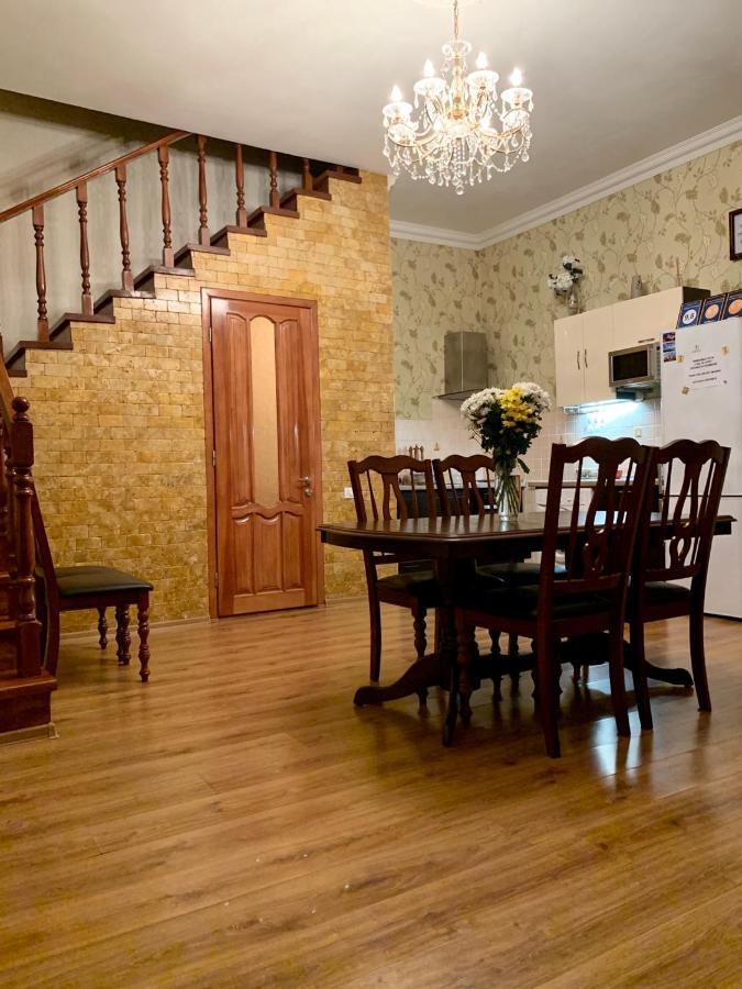 Apartment On Zhukovskogo Одеса Екстер'єр фото