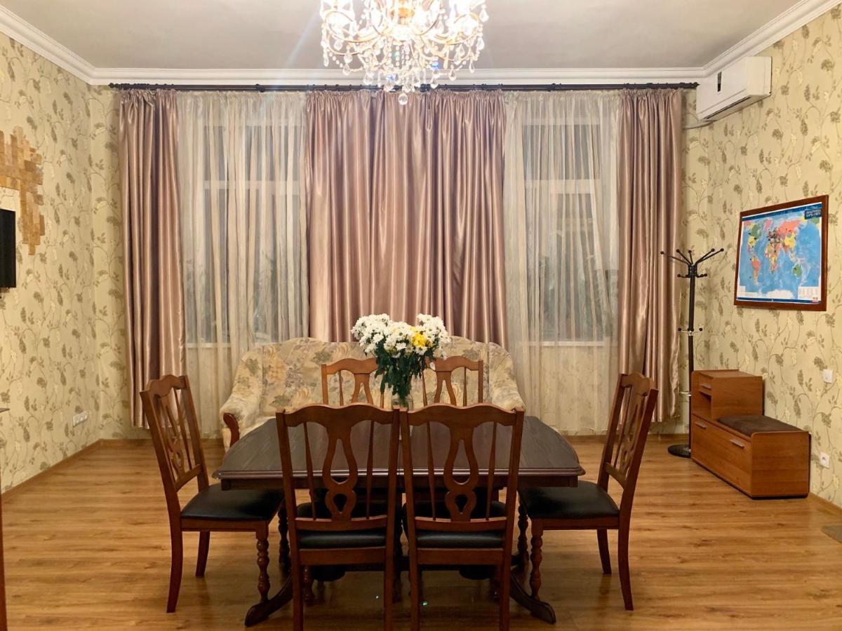 Apartment On Zhukovskogo Одеса Екстер'єр фото